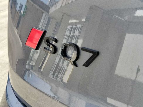 New 2026 Audi SQ7 Prestige AWD/4WD image 11