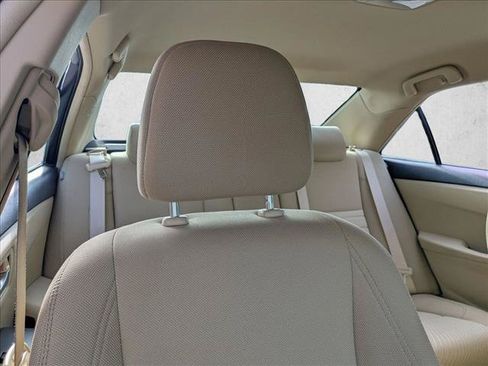 Used 2017 Toyota Camry LE FWD image 14