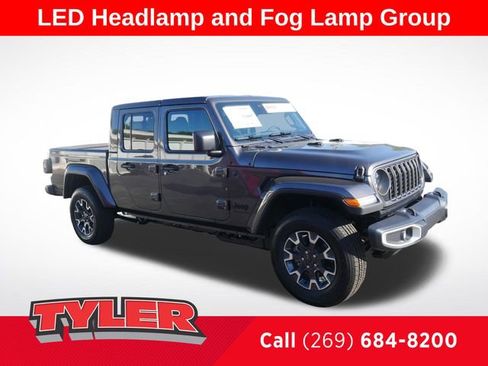 New 2026 Jeep Gladiator Sport AWD/4WD image 1