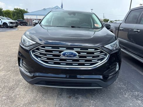 Used 2023 Ford Edge Titanium w/ Cargo Accessory Package AWD/4WD image 2