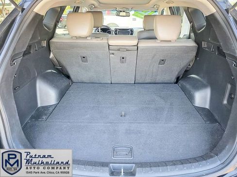 Used 2014 Hyundai Santa Fe Sport 2.0T w/ Technology Package 05 image 13