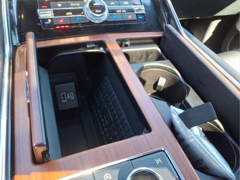 Used 2024 Lincoln Navigator L Reserve AWD/4WD image 21