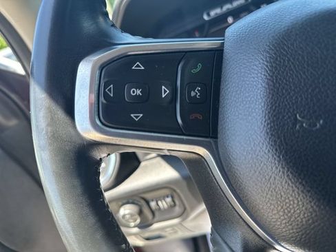 Used 2022 RAM 1500 Laramie AWD/4WD image 42
