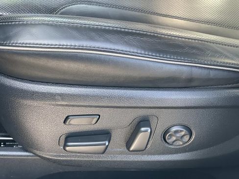 Used 2022 Hyundai Palisade Limited FWD image 22