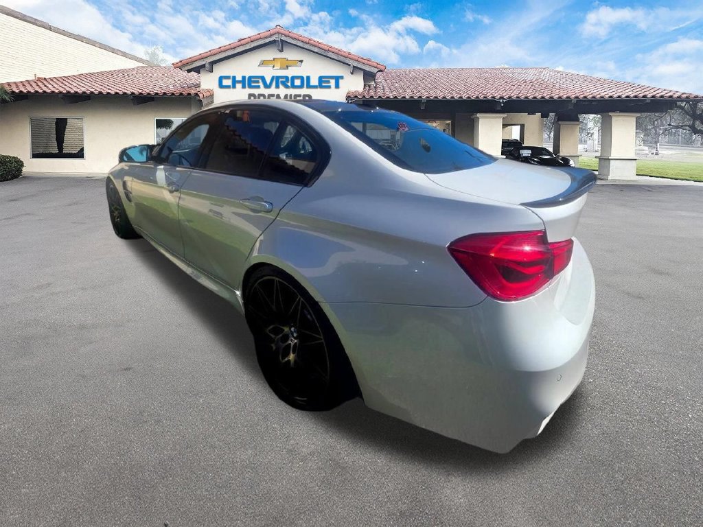 Used 2018 BMW M3 CS RWD image 3