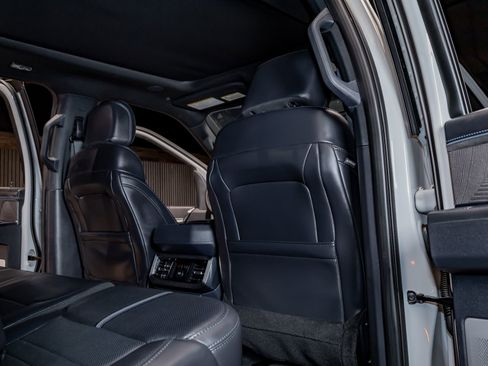 Used 2025 Ford F350 XL image 29