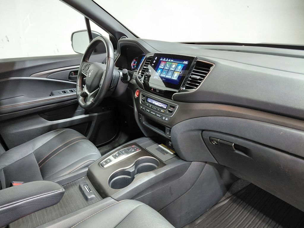 Used 2022 Honda Pilot TrailSport image 35