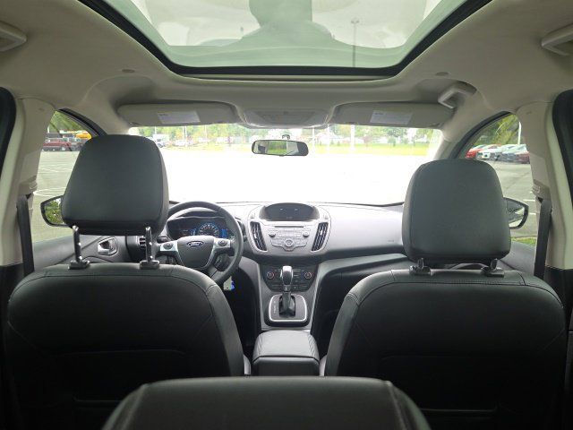 Used 2018 Ford C-MAX SE w/ Equipment Group 202A FWD image 12