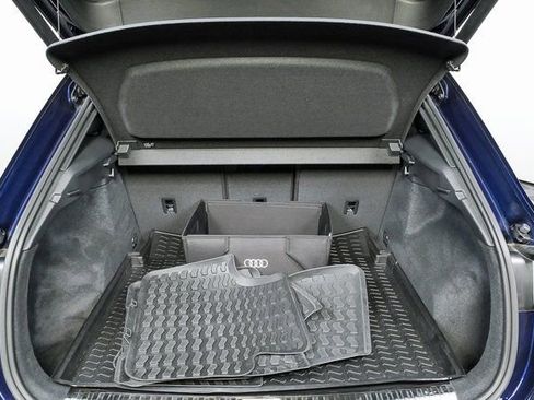 Used 2023 Audi Q3 2.0T Premium Plus w/ Premium Plus Package image 28