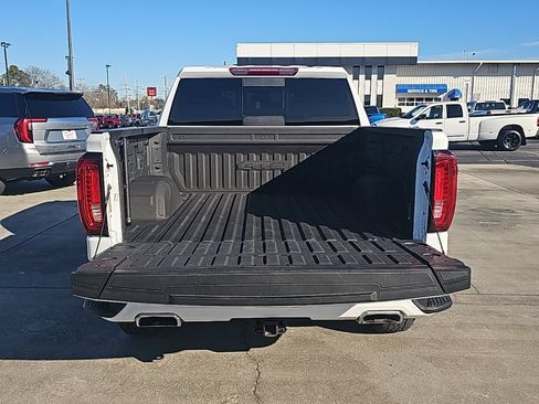 Certified 2024 GMC Sierra 1500 AT4 w/ AT4 Preferred Package AWD/4WD image 14