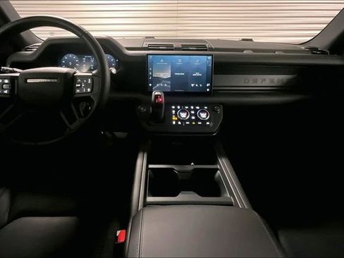 Certified 2025 Land Rover Defender 130 S AWD/4WD image 18