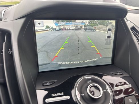 Used 2019 Ford Escape Titanium FWD image 19
