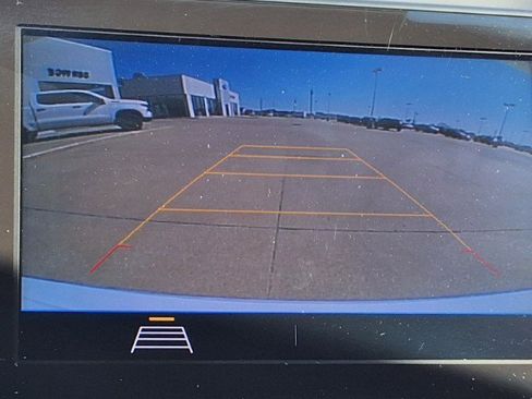 Used 2020 Chevrolet Malibu LS w/ Driver Confidence Package II FWD image 19