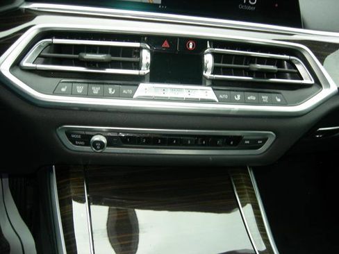 Used 2019 BMW X5 xDrive40i w/ Convenience Package image 13