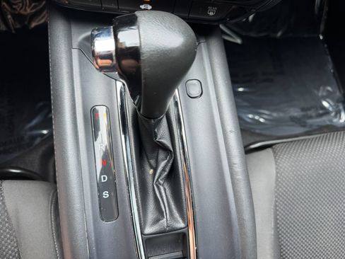 Used 2019 Honda HR-V Sport image 26