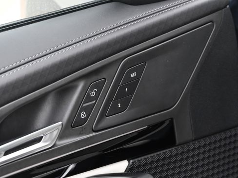 Certified 2025 BMW X2 xDrive28i image 38