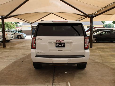 Used 2018 GMC Yukon SLT w/ Premium Edition image 7