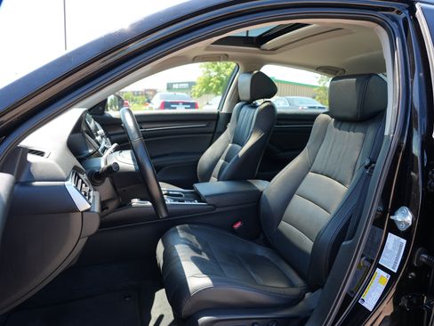 Used 2021 Honda Accord EX-L image 12