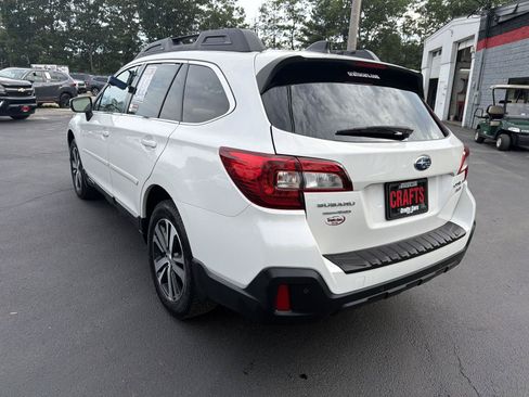 Used 2019 Subaru Outback 3.6R Limited AWD/4WD image 3