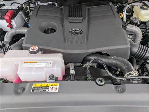 New 2026 Toyota Tundra SR5 AWD/4WD image 16