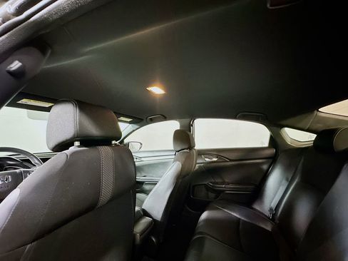 Used 2021 Honda Civic Sport image 12