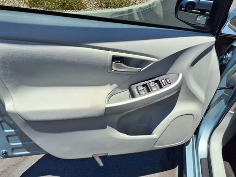 Used 2012 Toyota Prius Three FWD image 25