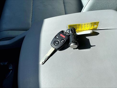 Used 2014 Honda Pilot LX image 14