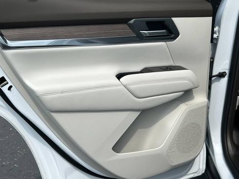 Used 2027 GMC Terrain Denali w/ LPO, Floor Liner Package AWD/4WD image 37