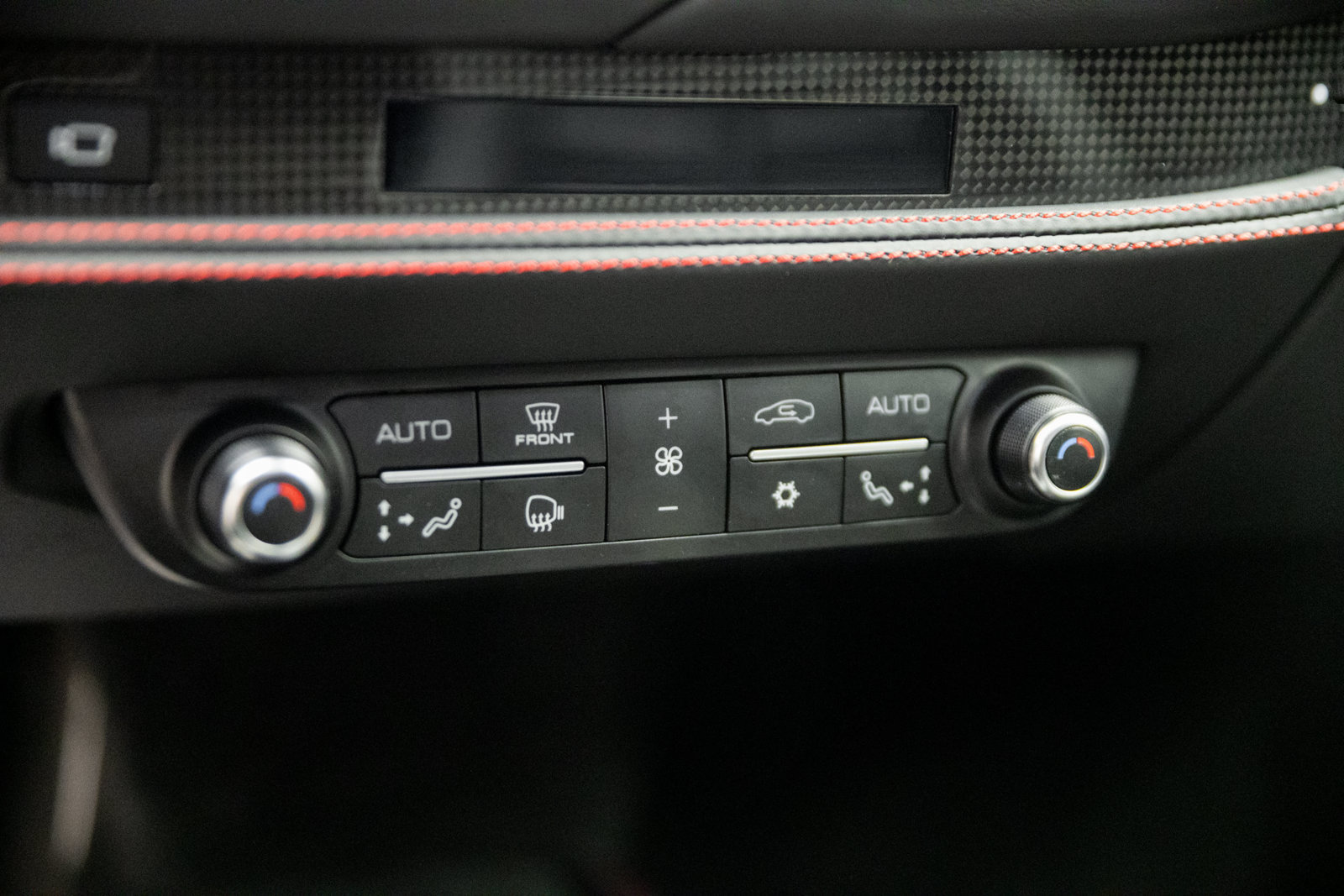 Used 2022 Ferrari F8 Tributo RWD image 26