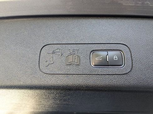 Used 2024 Lincoln Aviator Reserve image 32