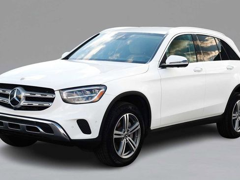 Used 2022 Mercedes-Benz GLC 300 4MATIC image 1