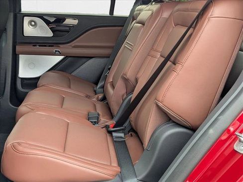 New 2025 Lincoln Aviator Reserve w/ Equipment Group 201A image 16