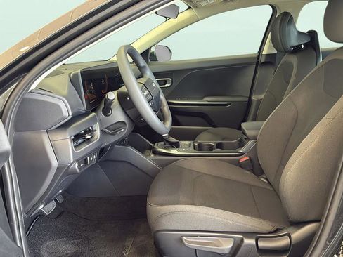 New 2026 Kia K4 FWD image 13