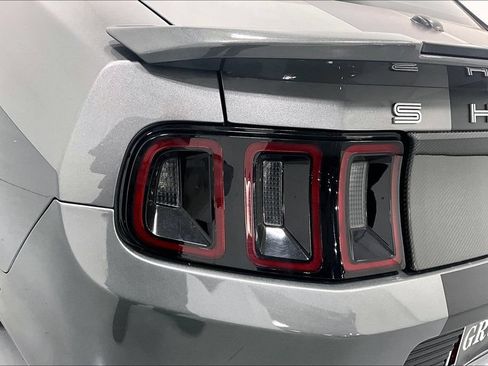 Used 2013 Ford Mustang Shelby GT500 RWD image 27
