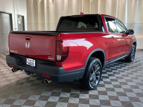 Used 2023 Honda Ridgeline Sport image 4