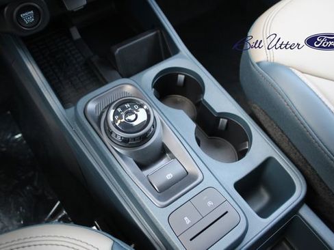 New 2025 Ford Maverick Lariat image 13