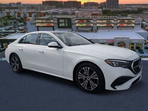 Used 2025 Mercedes-Benz E 350 Sedan image 1