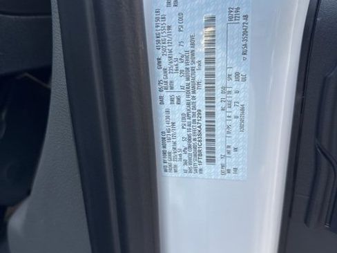 New 2025 Ford Transit 250 148 Medium Roof w/ Load Area Protection Package image 38