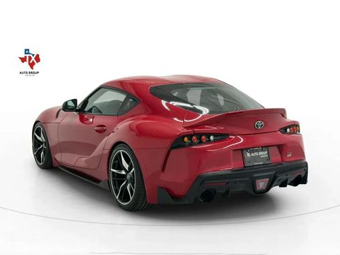 Used 2021 Toyota Supra Premium w/ Driver Assist Package image 5