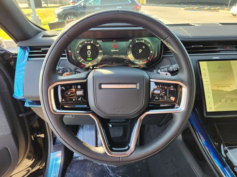 New 2026 Land Rover Range Rover Sport SE AWD/4WD image 15