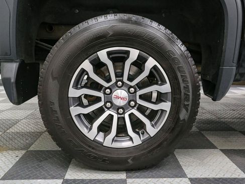 Used 2023 GMC Sierra 1500 AT4 AWD/4WD image 16