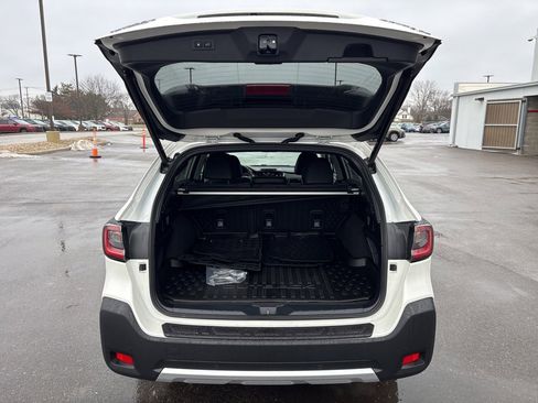 Certified 2025 Subaru Outback Limited XT w/ Popular Package #2 image 8