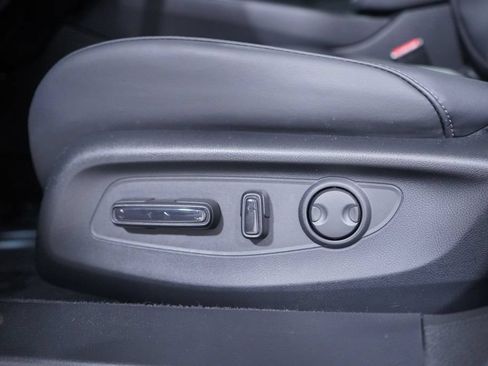 Used 2025 Honda Accord Sport image 8