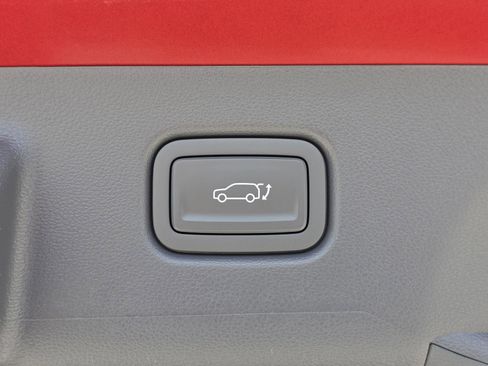New 2026 Hyundai Kona Limited FWD image 16