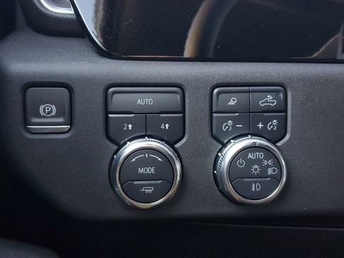 New 2025 GMC Sierra 1500 Elevation w/ Preferred Package image 34