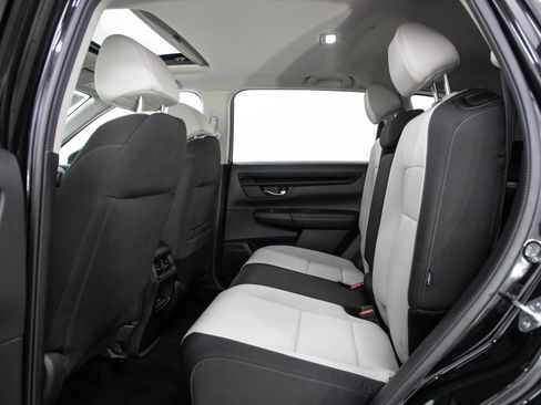 Used 2025 Honda CR-V EX image 14