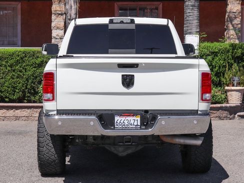 Used 2018 RAM 2500 Laramie image 7