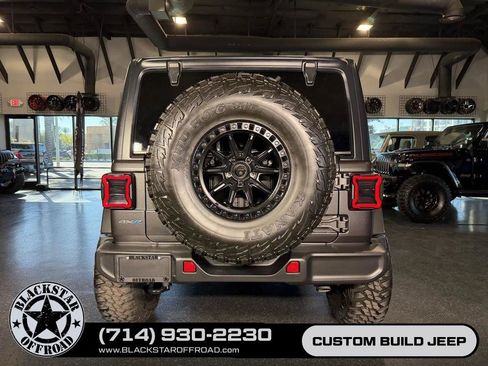 Used 2024 Jeep Wrangler Unlimited AWD/4WD image 9