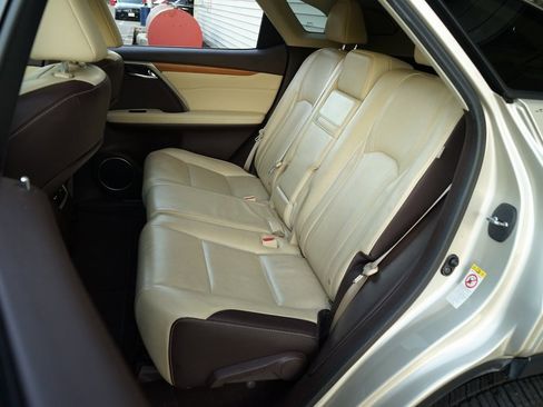 Used 2016 Lexus RX 450h AWD image 21