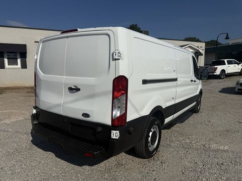 Used 2019 Ford Transit 250 148 Low Roof RWD image 5
